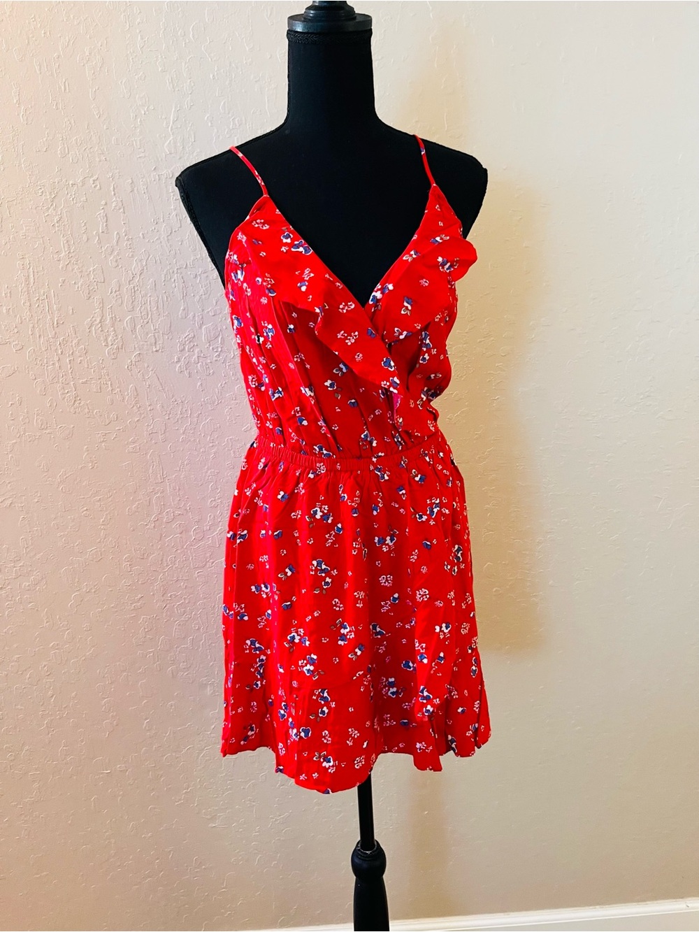 Express Red Floral Ruffle Mini Dress - Picture 2 of 9